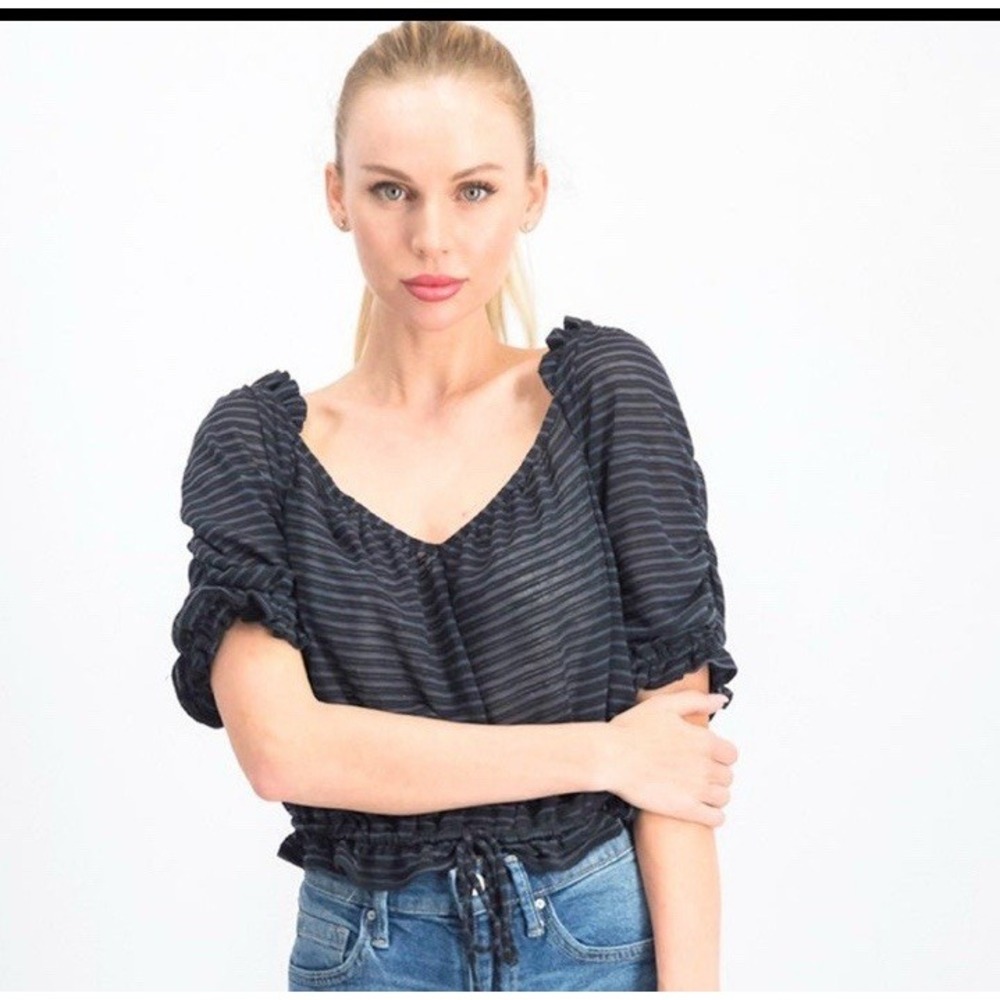 Free People Women's Black Dorothy Puff Sheerish Striped Cropped Tied Top S/Small